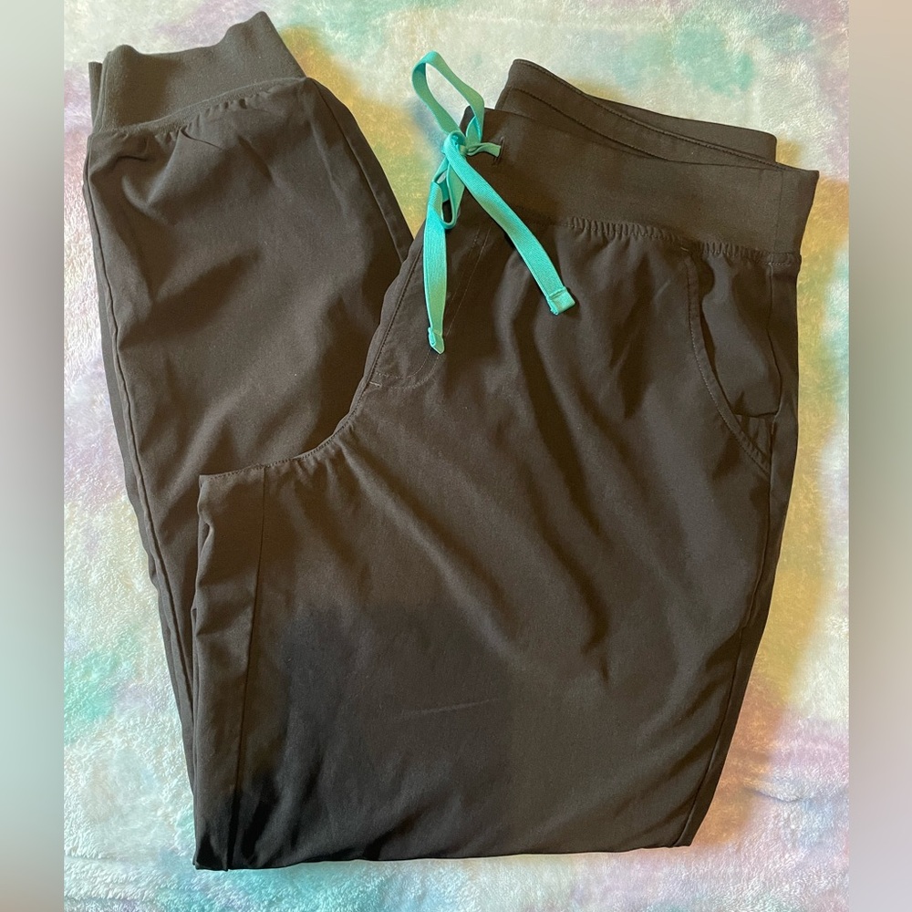 Figs double lined joggers medium
